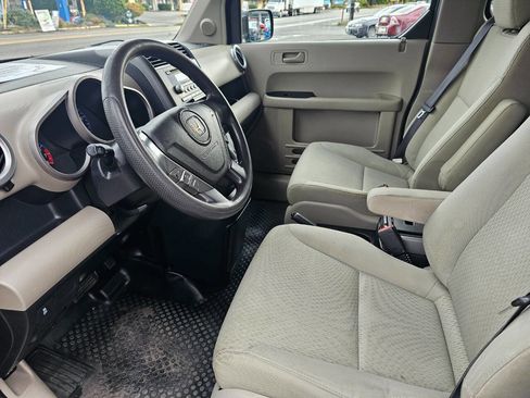 Used 2010 Honda Element EX image 11