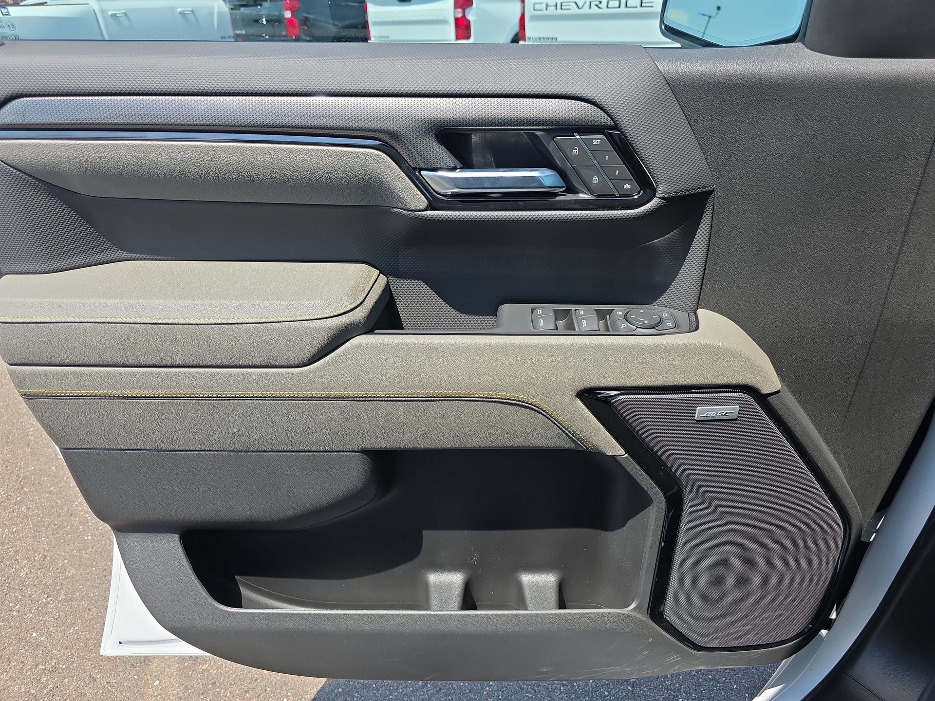 New 2026 Chevrolet Silverado 1500 ZR2 AWD/4WD image 19