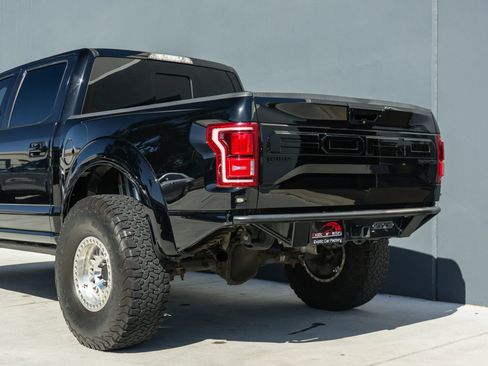 Used 2017 Ford F150 Raptor w/ Equipment Group 802A Luxury image 24