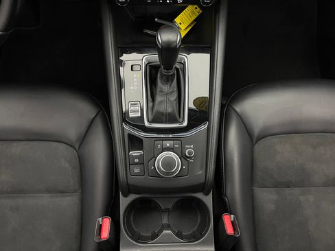 Used 2020 MAZDA CX-5 Touring FWD image 26