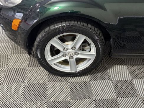 Used 2007 MAZDA MX-5 Miata Sport w/ Convenience Pkg image 12