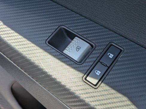 Used 2024 Mitsubishi Outlander SE Black Edition AWD/4WD image 37