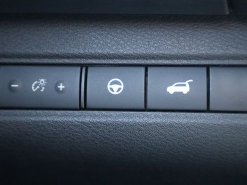 Used 2022 Nissan Pathfinder SL image 27