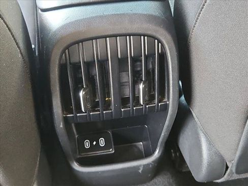 Used 2024 Hyundai Kona SEL AWD/4WD image 23