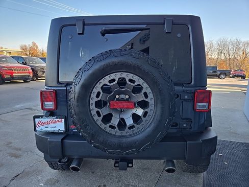 Used 2017 Jeep Wrangler Unlimited Sport w/ Quick Order Package 24S image 9