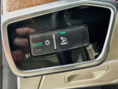 Used 2019 Audi A6 3.0T Premium Plus w/ Premium Plus Package AWD/4WD image 10
