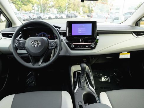 Certified 2026 Toyota Corolla LE w/ LE Premium Package FWD image 29