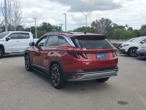 Certified 2025 Hyundai Tucson Limited FWD image 6