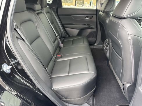 Certified 2025 Nissan Murano SV image 26