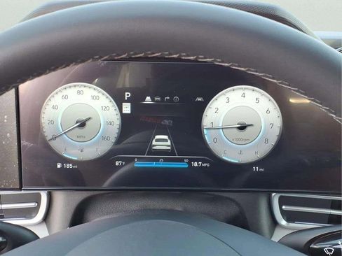 New 2026 Hyundai Elantra Limited FWD image 12