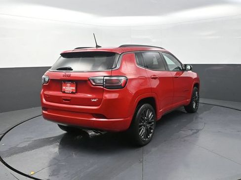 Used 2022 Jeep Compass Limited w/ (RED) Package AWD/4WD image 8
