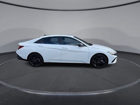 New 2026 Hyundai Elantra SEL Sport Premium w/ Cargo Package FWD image 10