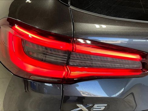 Used 2023 BMW X5 sDrive40i w/ Premium Package image 38