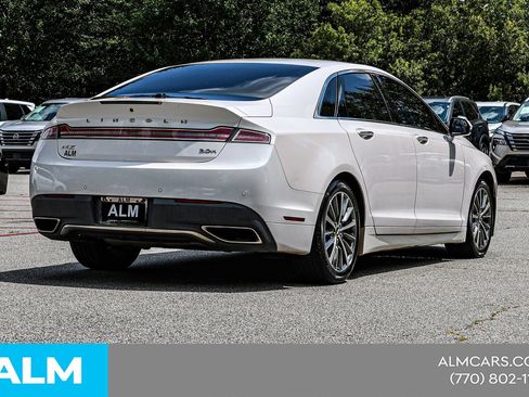 Used 2017 Lincoln MKZ Premiere FWD image 6