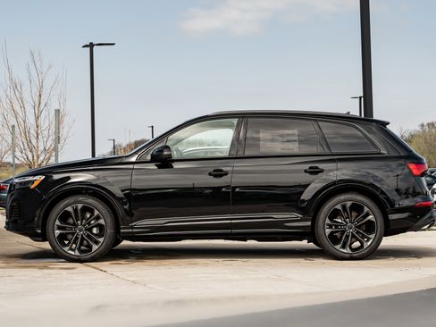 New 2026 Audi Q7 3.0T Premium Plus AWD/4WD image 6