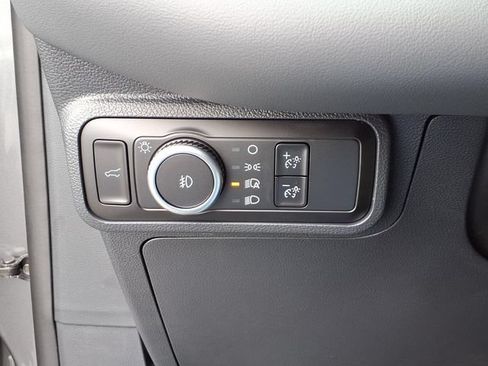 New 2026 Ford Explorer Active w/ Active Comfort Package RWD image 12