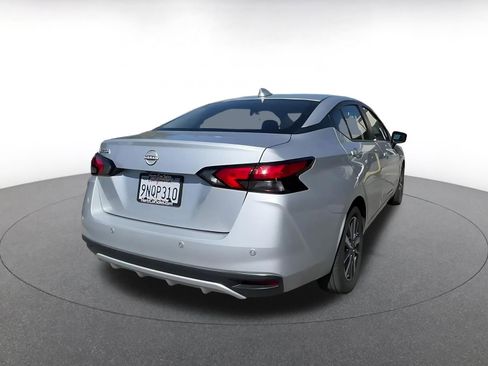 Used 2025 Nissan Versa SV image 14