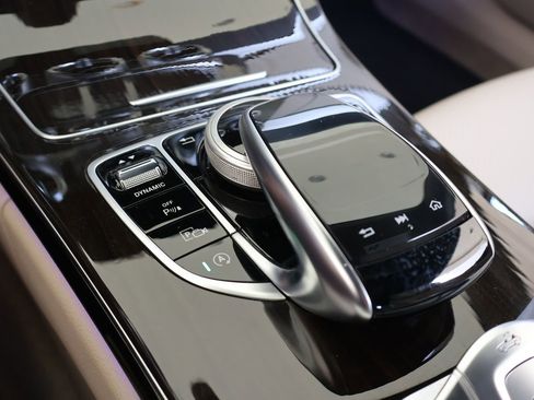 Used 2021 Mercedes-Benz C 300 Cabriolet image 27