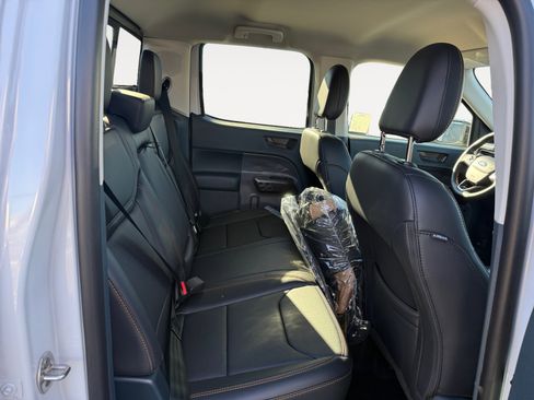 New 2026 Ford Maverick Tremor image 18