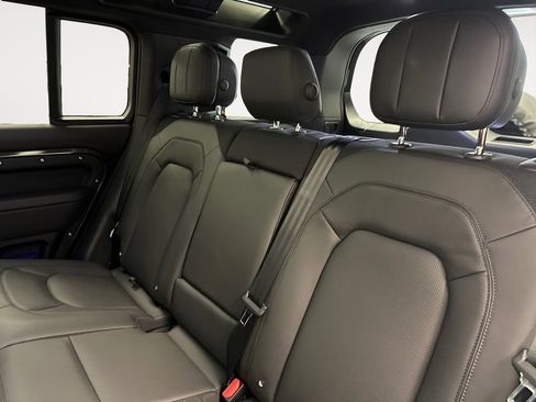 New 2026 Land Rover Defender 110 V8 AWD/4WD image 11