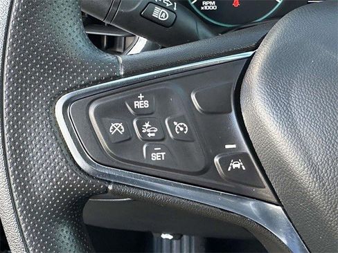 Certified 2024 Chevrolet Equinox LS image 20