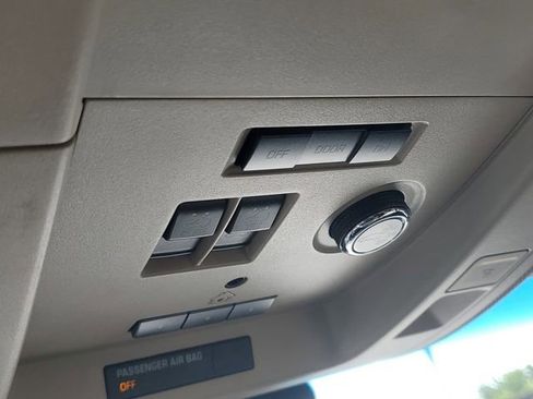 Certified 2019 Chevrolet Tahoe Premier AWD/4WD image 32