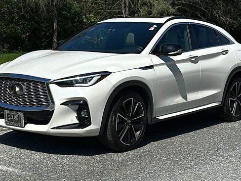 Used 2022 INFINITI QX55 Essential w/ Proassist Package AWD/4WD image 2