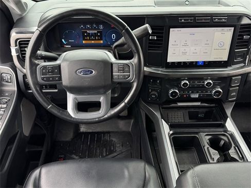 Used 2023 Ford F250 Lariat w/ Sport Appearance Package image 11