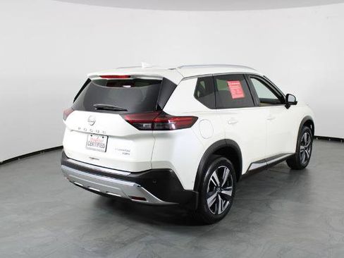 Certified 2023 Nissan Rogue Platinum image 16