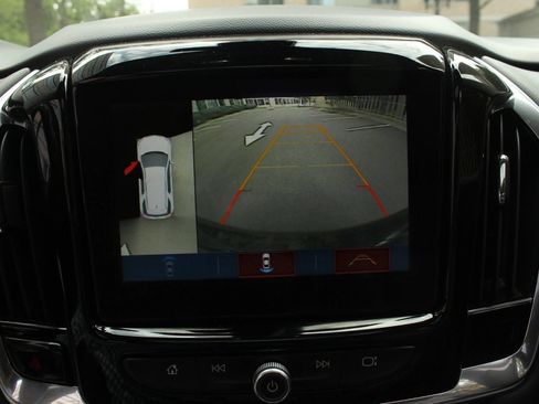 Used 2019 Chevrolet Traverse RS AWD/4WD image 33