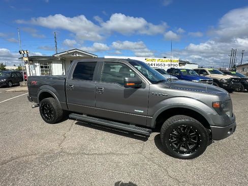Used 2014 Ford F150 FX4 w/ Equipment Group 402A Luxury image 2