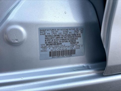 Certified 2024 Nissan Versa SV FWD image 33
