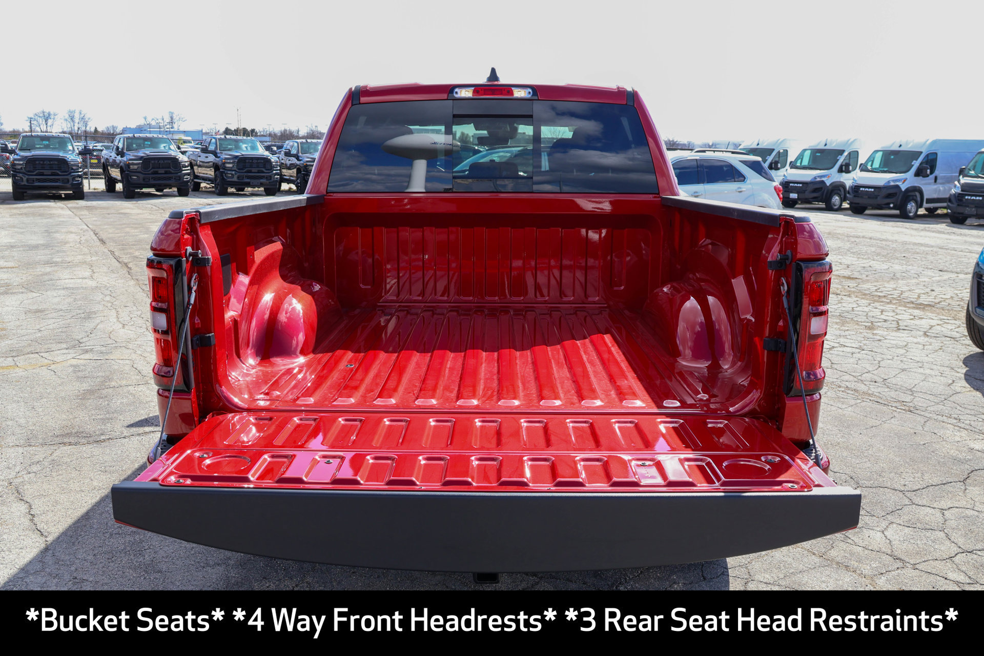 New 2026 RAM 1500 Express AWD/4WD image 16
