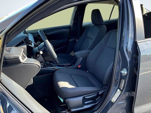 Used 2023 Toyota Corolla LE image 25