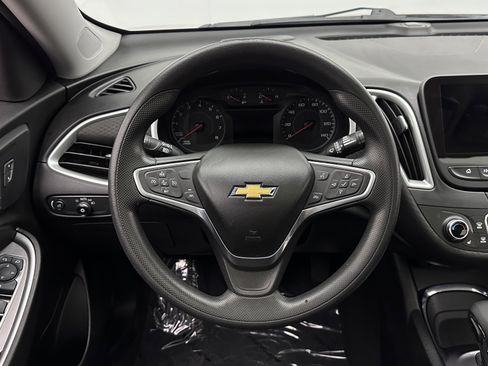 Used 2023 Chevrolet Malibu LT FWD image 25