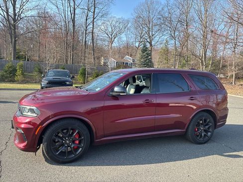 Used 2022 Dodge Durango R/T w/ Tow 'N Go Package image 2
