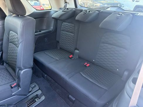 Used 2024 Nissan Pathfinder SV AWD/4WD image 20