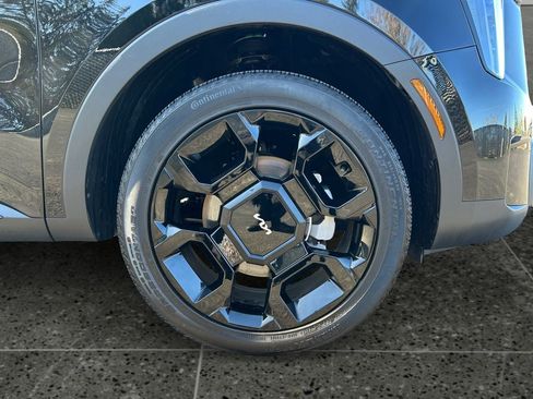 Used 2024 Kia Sorento X-Line EX image 9