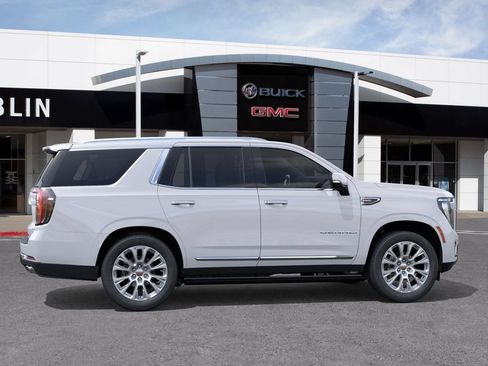 New 2026 GMC Yukon Denali w/ Denali Reserve Package AWD/4WD image 3