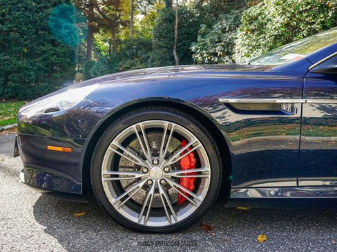 Used 2015 Aston Martin DB9 Volante image 58