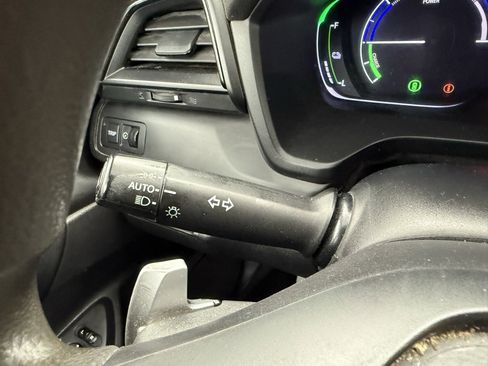 Used 2019 Honda Insight EX image 26