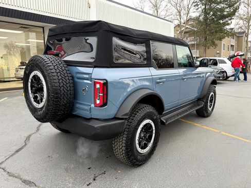 Used 2025 Ford Bronco Outer Banks w/ Sasquatch Package image 12