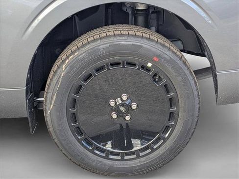 New 2026 Ford Maverick Lobo AWD/4WD image 9