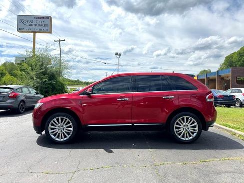 Used 2012 Lincoln MKX AWD image 8