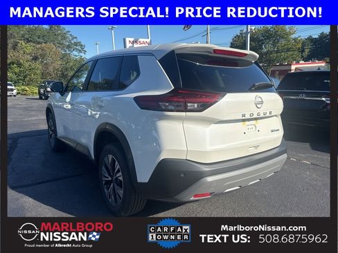 Certified 2023 Nissan Rogue SV image 5