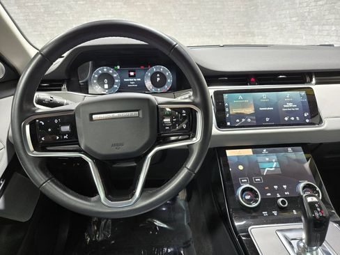 Used 2023 Land Rover Range Rover Evoque SE AWD/4WD image 18