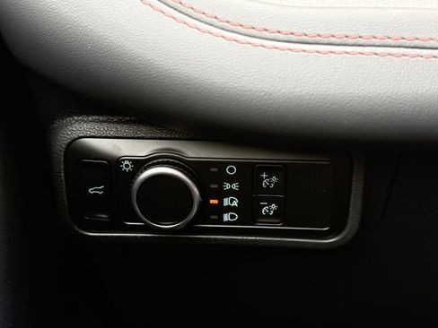 New 2026 Ford Explorer Active image 24