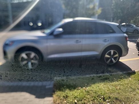 Used 2023 Audi Q5 2.0T Premium Plus AWD/4WD image 4