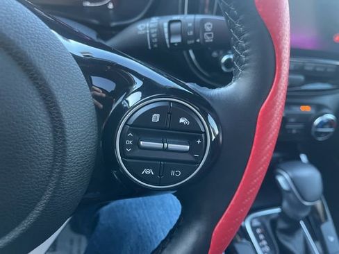 Used 2023 Kia Soul EX image 31