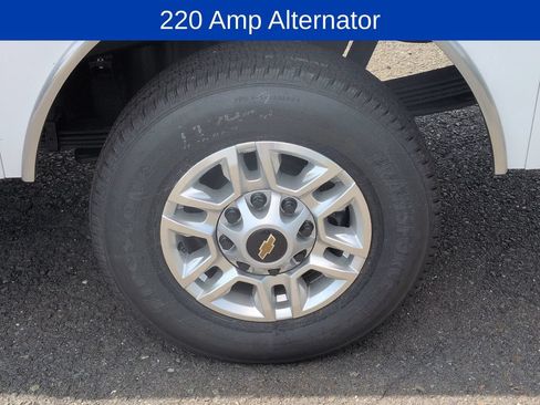 Used 2026 Chevrolet Silverado 2500 W/T w/ Snow Plow Prep/Camper Package AWD/4WD image 23